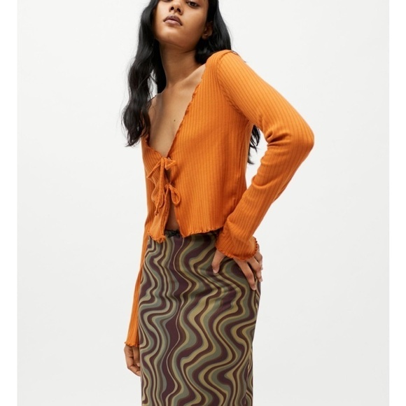 Urban Outfitters Leila ribbed tie-front long sleeve top size 3X - Picture 4 of 14